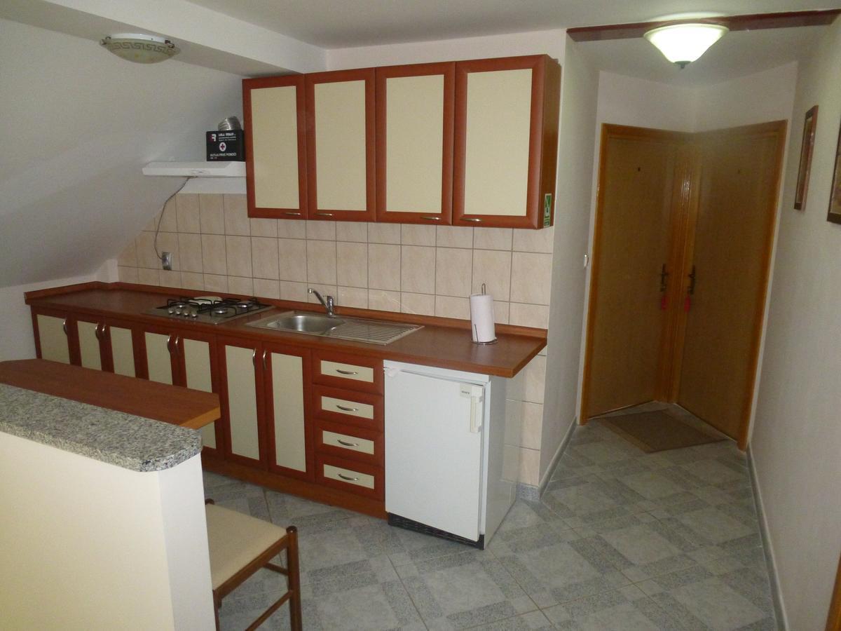 Apartments Mise Ogulin Exterior foto